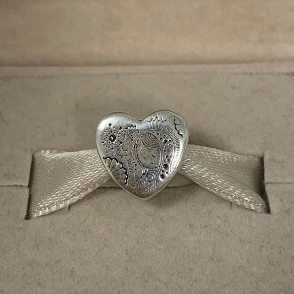 Pandora Jewelry - Pandora virgin Guadalupe charm